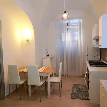 G House 100 Apartment *