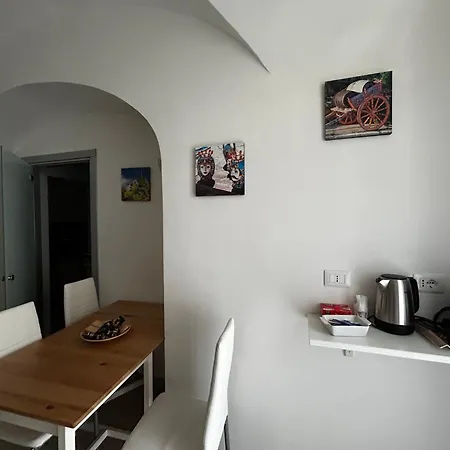 G House 100 Apartment Catania