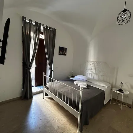 G House 100 Catania